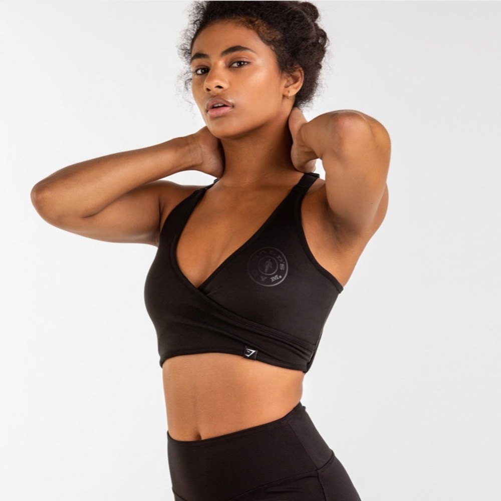 SOLD BNWT Gymshark Gold’s Gym Sports Bra
